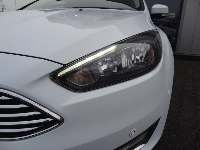 Ford FOCUS Wagon 1.5 Titanium | TREKHAAK | LMV | CRUISE | AIRCO |