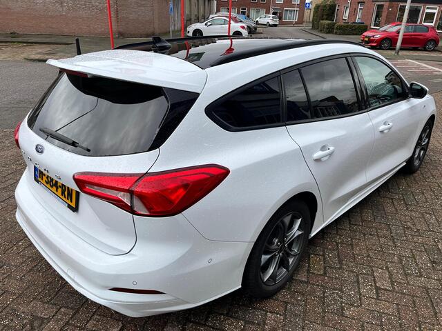 Ford FOCUS Wagon 1.5 EcoBoost 182 PK ST Line Business Wagon l Panoramadak l Adaptive Cruisecontol l Winterpack l