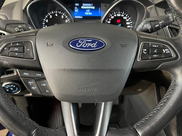 Ford FOCUS Wagon 1.0 Titanium + APPLE CARPLAY & ANDROID AUTO