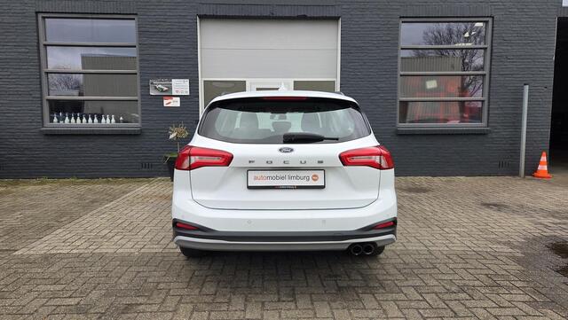 Ford FOCUS Wagon 1.0 EcoBoost Active | Carplay/Adroid | WINTERPAKKET | 1e EIGENAAR | VOLLEDIGE ONDERHOUDSHISTORIE