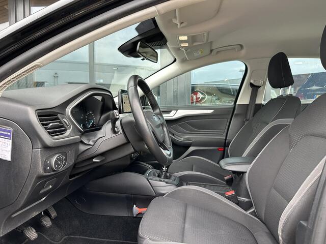 Ford FOCUS Wagon 1.0 EcoBoost Trend Edition Business | Nette Staat | Trekhaak | Navigatie | Carplay | Parkeersensoren | Airco | Cruise Control | 2 Sleutels |