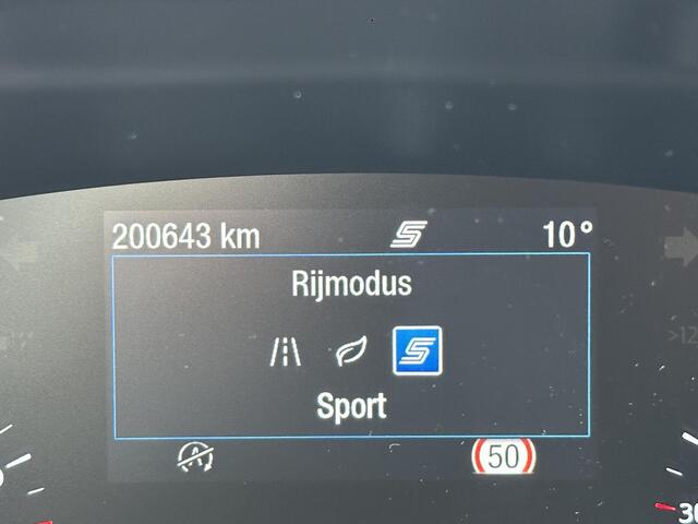 Ford FOCUS Wagon 1.0 EcoBoost Trend Edition Business | Nette Staat | Trekhaak | Navigatie | Carplay | Parkeersensoren | Airco | Cruise Control | 2 Sleutels |