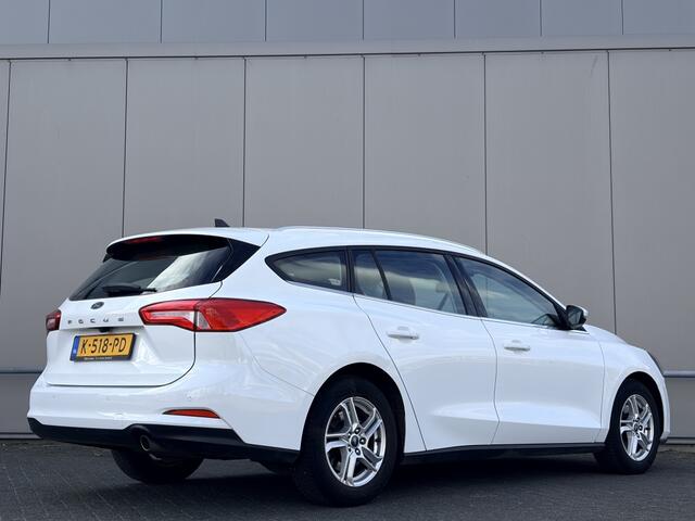 Ford FOCUS Wagon 1.0 - navi - camera - nap! - airco - cruise