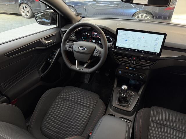 Ford FOCUS Wagon 1.0 EcoBoost Hybrid ST Line X, 124Pk, 2024, 1ste eigenaar, BTW auto, Groot scherm navigatie, Parkeersensoren + camera, 4 seizoenen banden, Climate control, Cruise control,