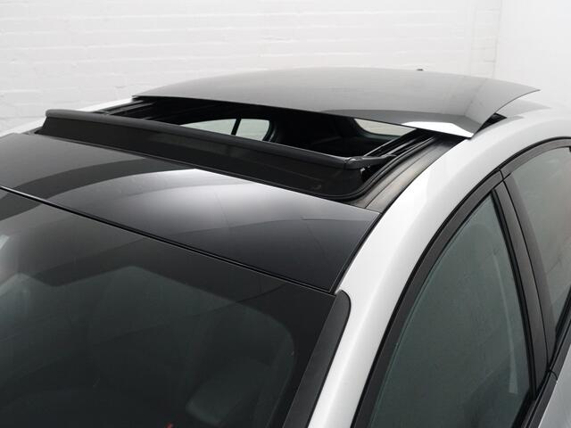 Ford FOCUS 1.0 EcoBoost ST Line Business- Panoramadak, Carplay, Android Auto, Carbon, Stuur/Stoelverwarming, Ada Cruise