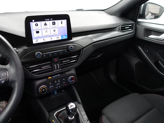 Ford FOCUS 1.0 EcoBoost ST Line Business- Panoramadak, Carplay, Android Auto, Carbon, Stuur/Stoelverwarming, Ada Cruise