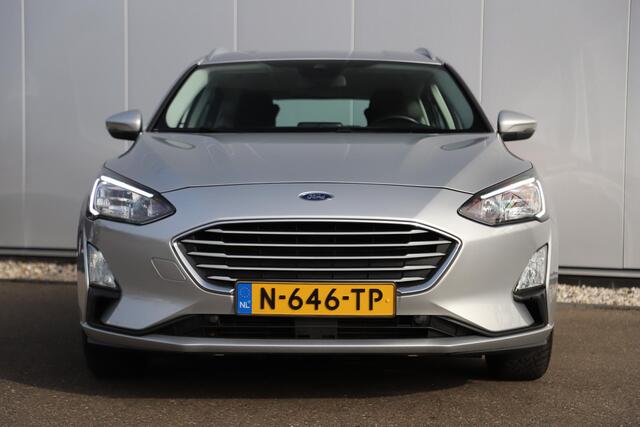 Ford FOCUS Wagon 1.0 EcoBoost Trend Edition Business 101PK Navigatie Achteruitrijcamera 16 inch LMV Carplay Android Airco Cruise LED Parkeersensoren