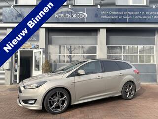 ford-focus-wagon-1.0-st-line-bj-201