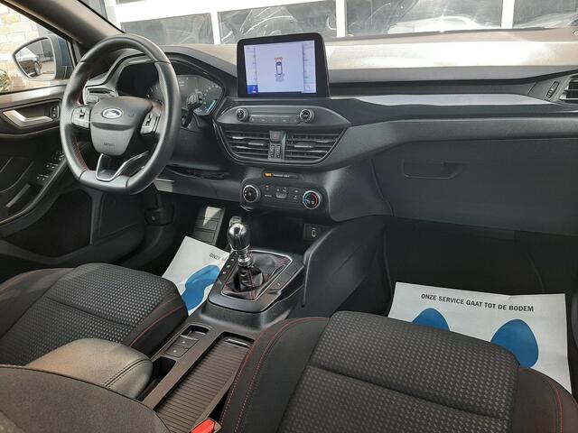 Ford FOCUS Wagon 1.0 EcoBoost ST Line Business
