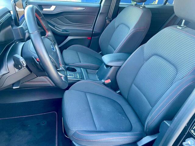 Ford FOCUS 1.0 EcoBoost Titanium ST-line Automaat Carplay