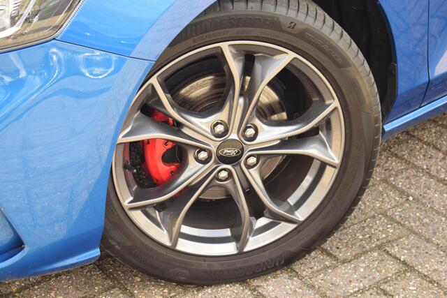 Ford FOCUS 1.0 155PK EcoBoost Hybrid ST Line X Business B&O