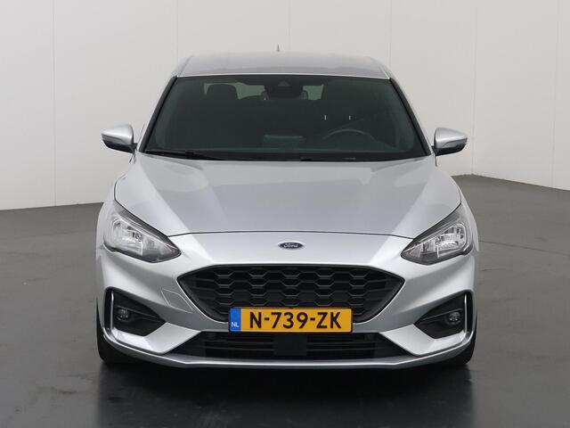 Ford FOCUS 1.5 EcoBoost ST Line X Business | Winterpakket | Cruise Control Adaptief | Full Led | Navigatie |
