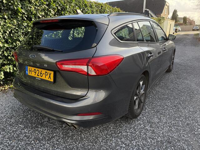 Ford FOCUS Wagon 1.0 EcoBoost ST Line Business | Navi | LED | Apple CarPlay / Android Auto | Airco | Cruise Control | Keyless | LMV | Sportstoelen | 1e Eigenaar | Dealer onderhouden | Nieuwe APK!