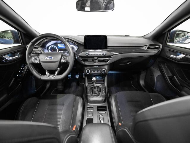 Ford FOCUS 2.3 EcoBoost ST-3 Pano ACC B&O Keyless