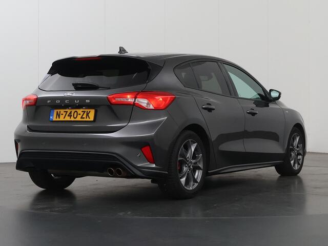 Ford FOCUS 1.5 EcoBoost ST Line X Business | Winterpakket | Cruise Control Adaptief | Full Led Koplampen | Parkeercamera |