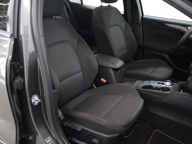 Ford FOCUS 1.5 EcoBoost ST Line X Business | Winterpakket | Cruise Control Adaptief | Full Led Koplampen | Parkeercamera |
