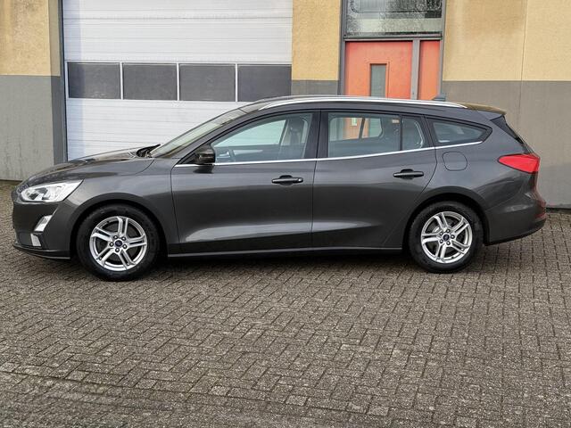 Ford FOCUS Wagon 1.0 EcoBoost Titanium AUTOMAAT, NEW DistributieRIE