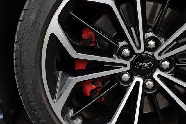 Ford FOCUS Wagon 1.0 | ST Line | B&O SOUND | 18 INCH | CAMERA