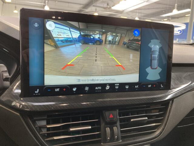 Ford FOCUS Wagon Ecoboost Hybrid 155 pk ST-line | Winter Pack | LED | Camera | Adapt. Cruise | Apple Carplay draadloos |