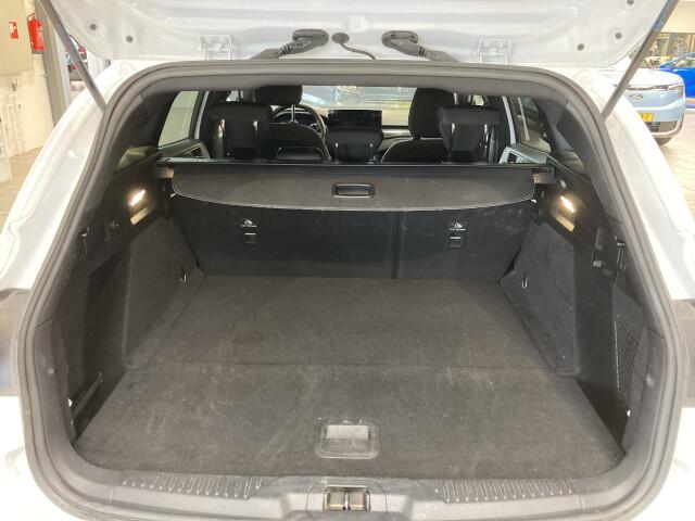 Ford FOCUS Wagon Ecoboost Hybrid 155 pk ST-line | Winter Pack | LED | Camera | Adapt. Cruise | Apple Carplay draadloos |