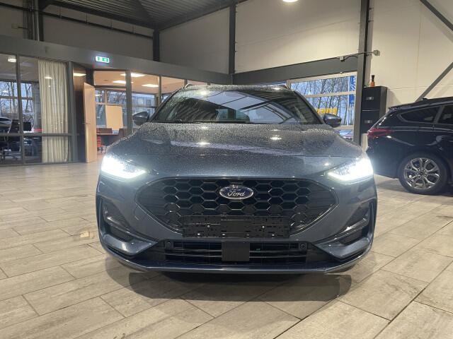 Ford FOCUS Wagon Ecoboost Hybrid 155 pk ST-line | Winter Pack | LED | Camera | Adapt. Cruise | Apple Carplay draadloos