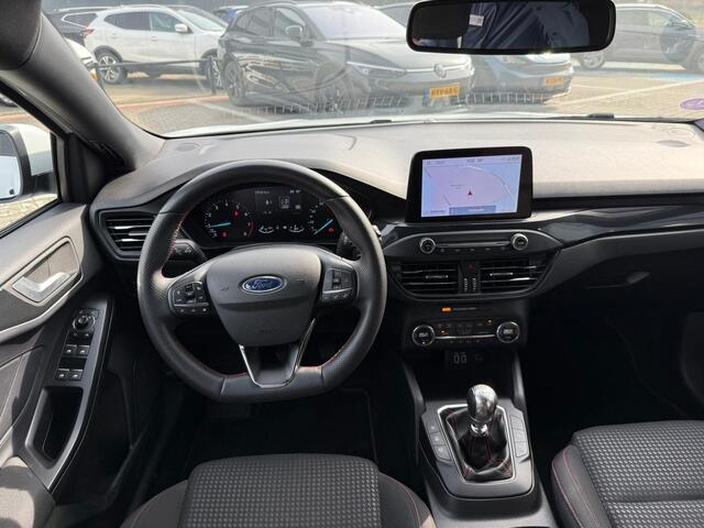 Ford FOCUS 1.0 EcoBoost Hybrid ST Line X *Stoelverwarming*