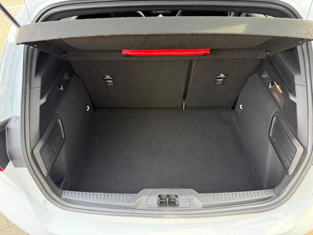 Ford FOCUS 1.0 EcoBoost Hybrid ST Line X *Stoelverwarming*