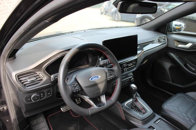 Ford FOCUS Wagon 1.0 EcoBoost Hybrid ST Line X Driver Ass Pack, Winter Pack, Elek Trekhaak, 18", Panoramadak, Lederen bekleding