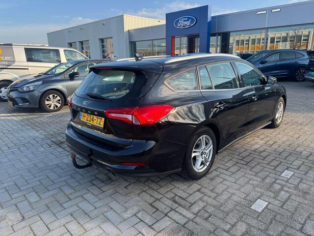 Ford FOCUS Wagon 1.0 EcoBoost Trend Edition Business 125pk | Navigatie | Trekhaak |