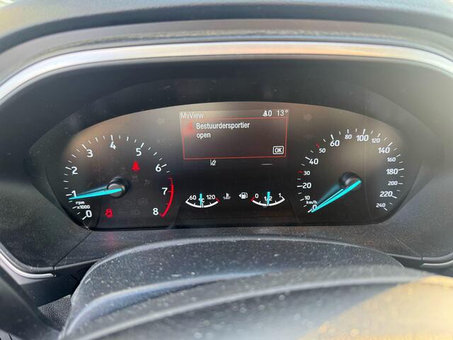 Ford FOCUS Wagon 1.0 EcoBoost Trend Edition Business 125pk | Navigatie | Trekhaak |