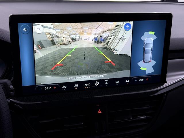 Ford FOCUS 1.0 EcoBoost Hybrid ST Line 155PK Camera, Navi, Keyless start, Cruise control, Rijstrook correctie, A start stop, Lichtmetalen velgen, 1 jar garantie