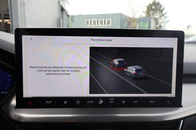 Ford FOCUS Wagon 1.0 Hybrid Titanium X 1e Eigenaar | Volledig Onderh | NL-Auto | BTW | Elek Trekhaak | WinterPack | Camera | Carplay | Navi | ACC | Bots | Keyless