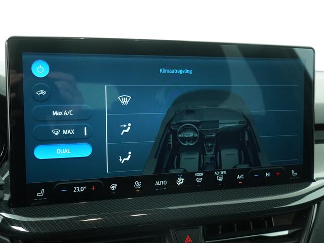 Ford FOCUS Wagon Ecoboost Hybrid 125 pk ST-line | Winter Pack | Nieuwe 4 seiz. banden | Navi | Clima | Cruise | Dr. loos Apple Carplay