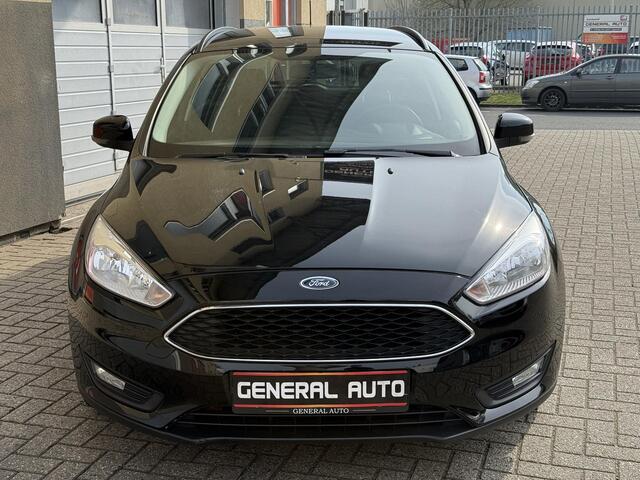 Ford FOCUS Wagon 1.0 Titanium, Trekhaak, Nieuwe DistributieRiem