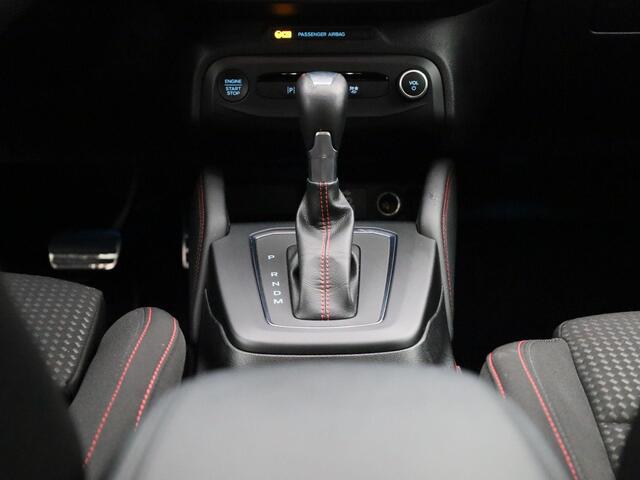 Ford FOCUS 1.0 EcoBoost Hybrid ST Line X | Climate Control / ECC | Licht metalen velgen 17 inch | Cruise control | Navigatie | LED koplampen | Park Distance Control voor en achter | Achteruitrijcamera |