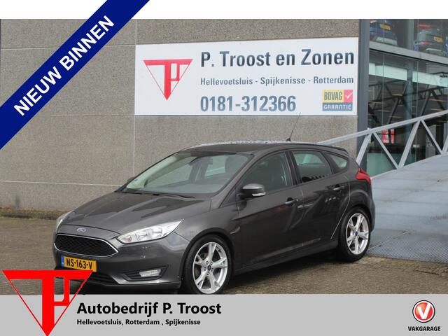 Ford FOCUS 1.0 Lease Edition Cruise control/Navigatie/Bluetooth/Parkeersensoren achter/Climate control/Elektrische ramen