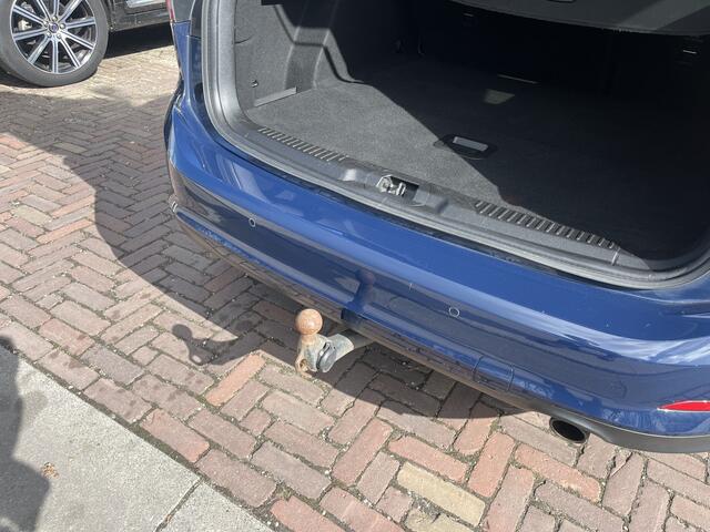 Ford FOCUS Wagon 1.0 EcoBoost Hybrid Trend Edition Business TREKHAAK WINTER PACK ADD CRUISE CAMERA