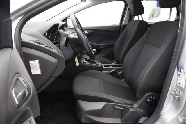 Ford FOCUS 1.0 wagon Edition - Airco, Trekhaak