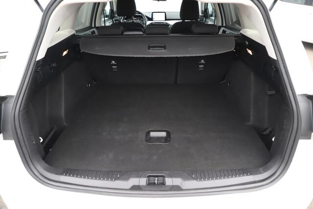 Ford FOCUS Wagon 1.5 EcoBlue Trend Edition Business Trekhaak Navigatie Carplay Android Parkeersensor Airco Cruise Control