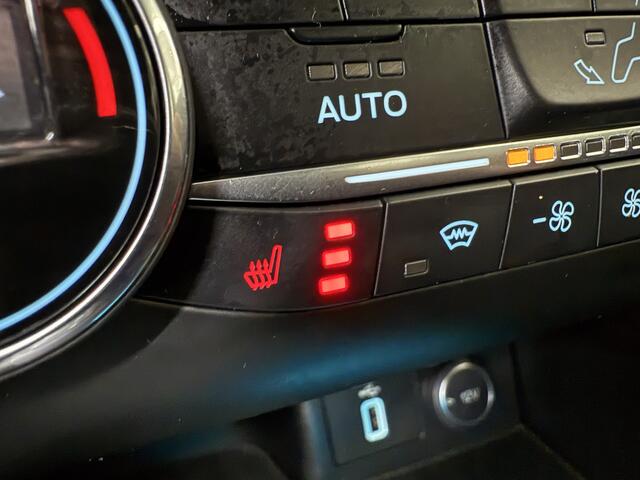 Ford FOCUS Wagon 1.0 EcoBoost Titanium Business Zeer Compleet NL Auto