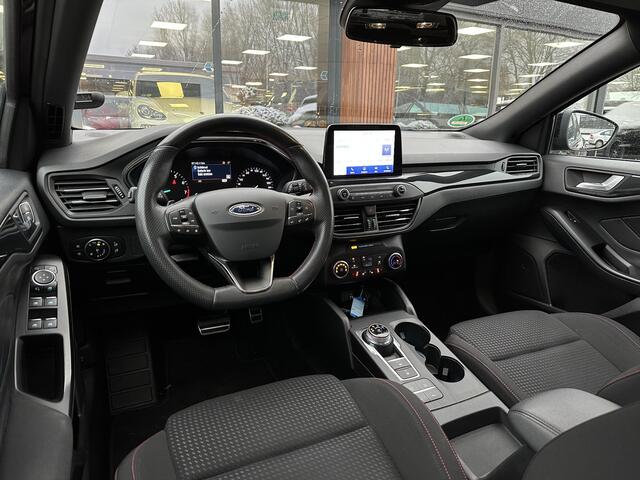 Ford FOCUS Wagon 1.0 EcoBoost ST Line Automaat Stoelverwarming Stuurverwarming