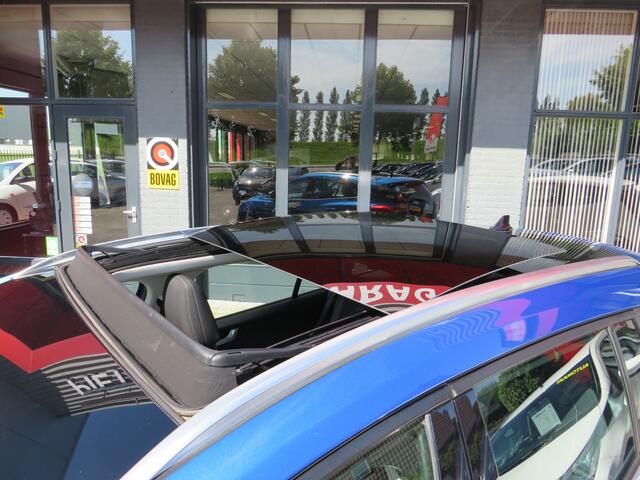 Ford FOCUS Wagon 1.0 EcoBoost Titanium Business 125-PK | Clima-Airco | Android Auto | Keyless Entry | Incl. BOVAG Garantie | Pano dak|