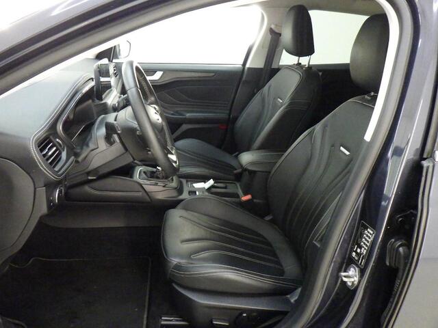 Ford FOCUS WAGON 1.0 ECOBOOST HYBRID VIGNALE I WINTERPAKKET I ADAPTIVE CRUISE CONTROL I APPLE CARPLAY I LEDEREN BEKLEDING