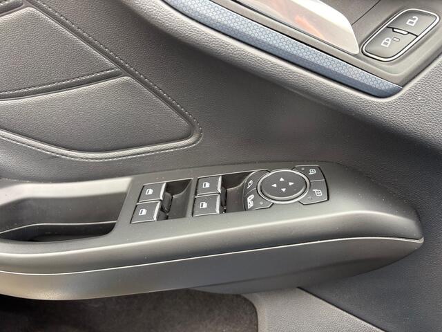 Ford FOCUS 1.0 EcoBoost Hybrid Active X Business | Navi | Camera | 105.553 km Dealeronderhouden