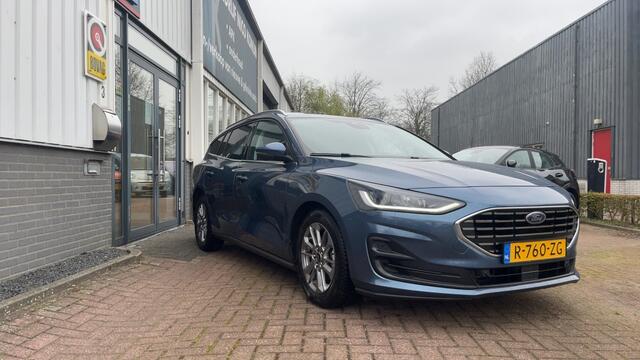 Ford FOCUS Wagon 1.0 EBH Hybride Titanium