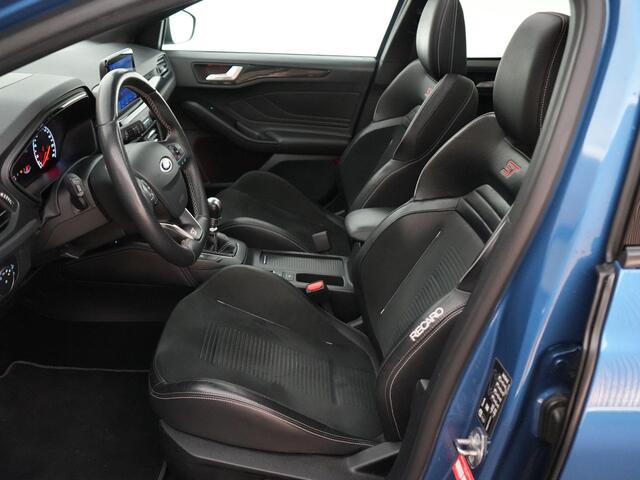 Ford FOCUS ST-3 2.3 280pk PERFORMANCE PACK |Milltek|19" Sparco|Maxton|sper diff|launch control|pano|B&O|Apple Carplay|winterpack|adaptive cruise|LED-koplampen|parkeercamera|