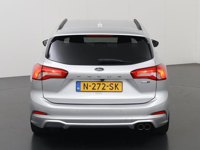 Ford FOCUS Wagon 1.0 EcoBoost Hybrid ST Line Business | Winterpakket | Navigatie | Parkeercamera | Climate Control | Cruise Control |