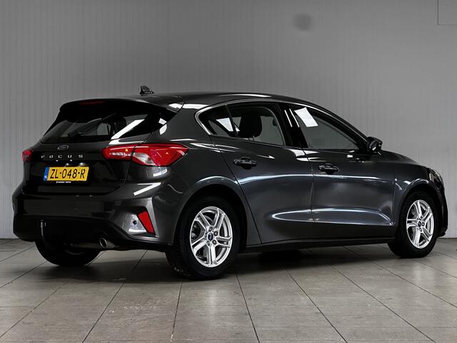Ford FOCUS 1.0 EcoBoost Trend Edition Business/ 16'' LMV/ Apple + Android/ Lane-Assist./ PDC V+A/ Navi/ Carplay/ Airco/ Cruise/ Bluetooth/ Armsteun/ Multi. LEDER. Stuur.