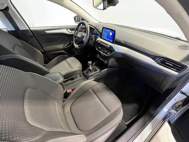 Ford FOCUS Wagon 1.0 EcoBoost Hybrid Trend Edition Business | Android/Apple Carplay | LM Velgen 16" | PDC Voor en Achter | Cruise Control | Airco |