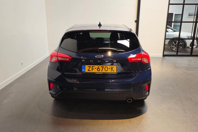 Ford FOCUS 1.0 EcoBoost Titanium Business - Automaat - Stoel/Stuurverwarming - Adaptive cruisecontrol - Apple Carplay/Android Auto - Head-up display